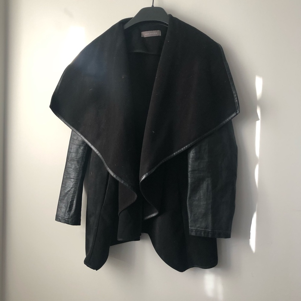 SUZY SHIER Draped jacket
